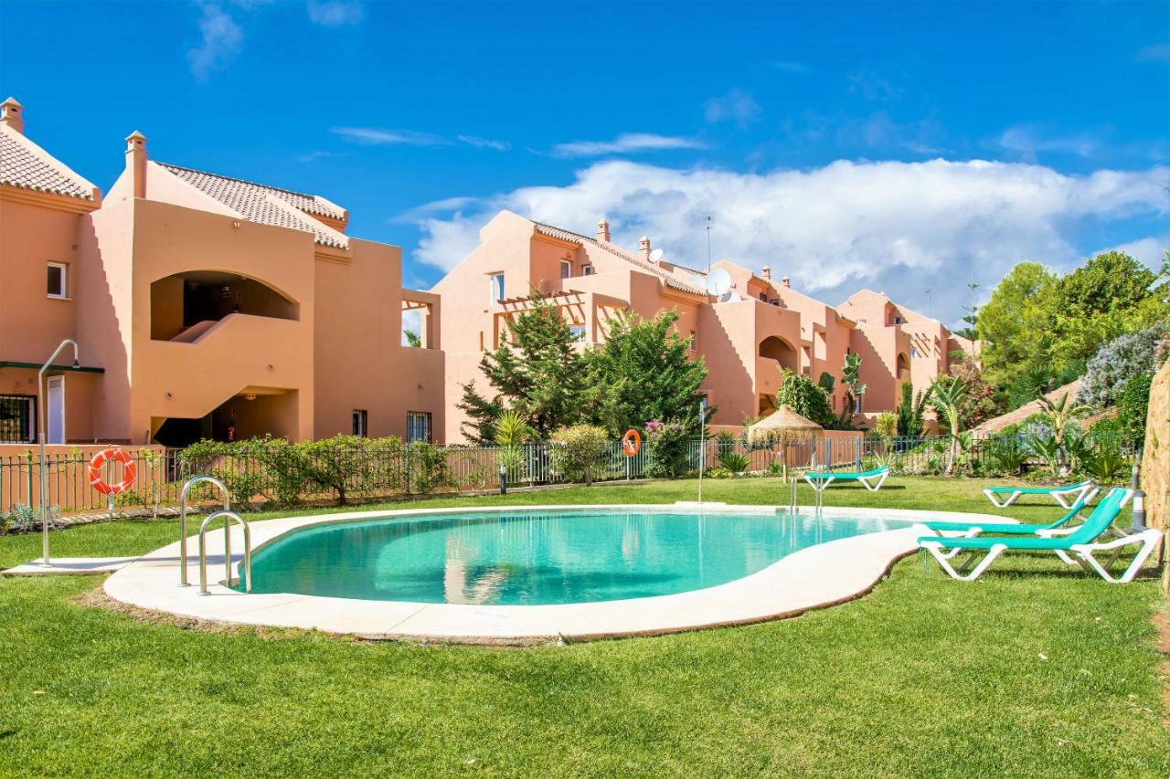 מארבלה Free One Bedroom Retreat In Elviria מראה חיצוני תמונה