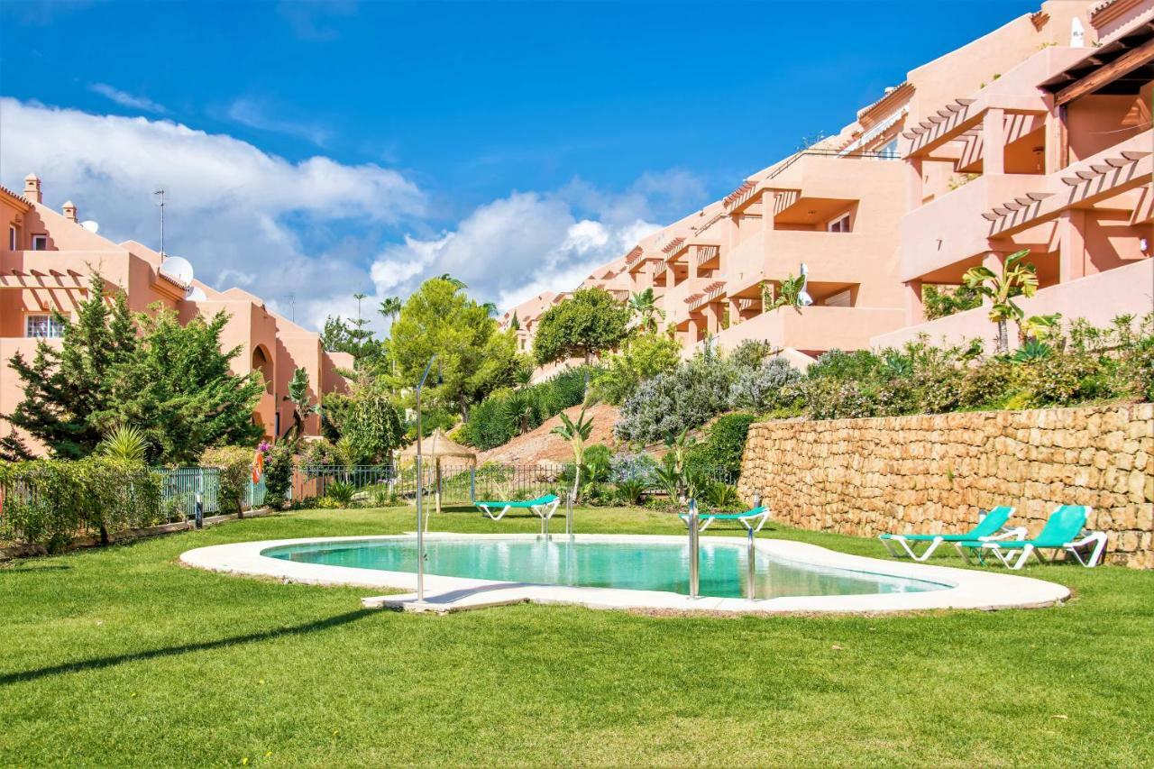 מארבלה Free One Bedroom Retreat In Elviria מראה חיצוני תמונה
